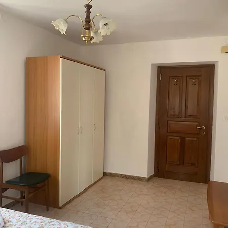 Luc Dal Aur 招待所