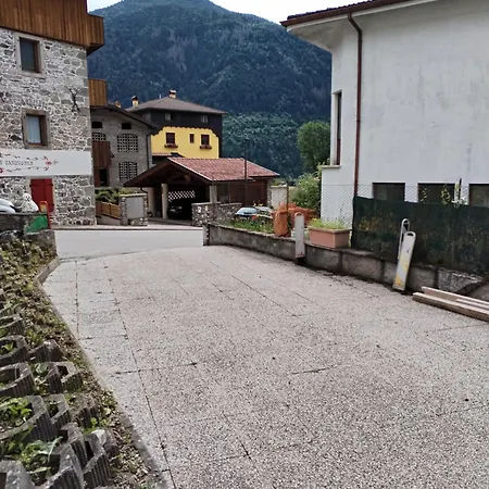 招待所 Luc Dal Aur Sùtrio